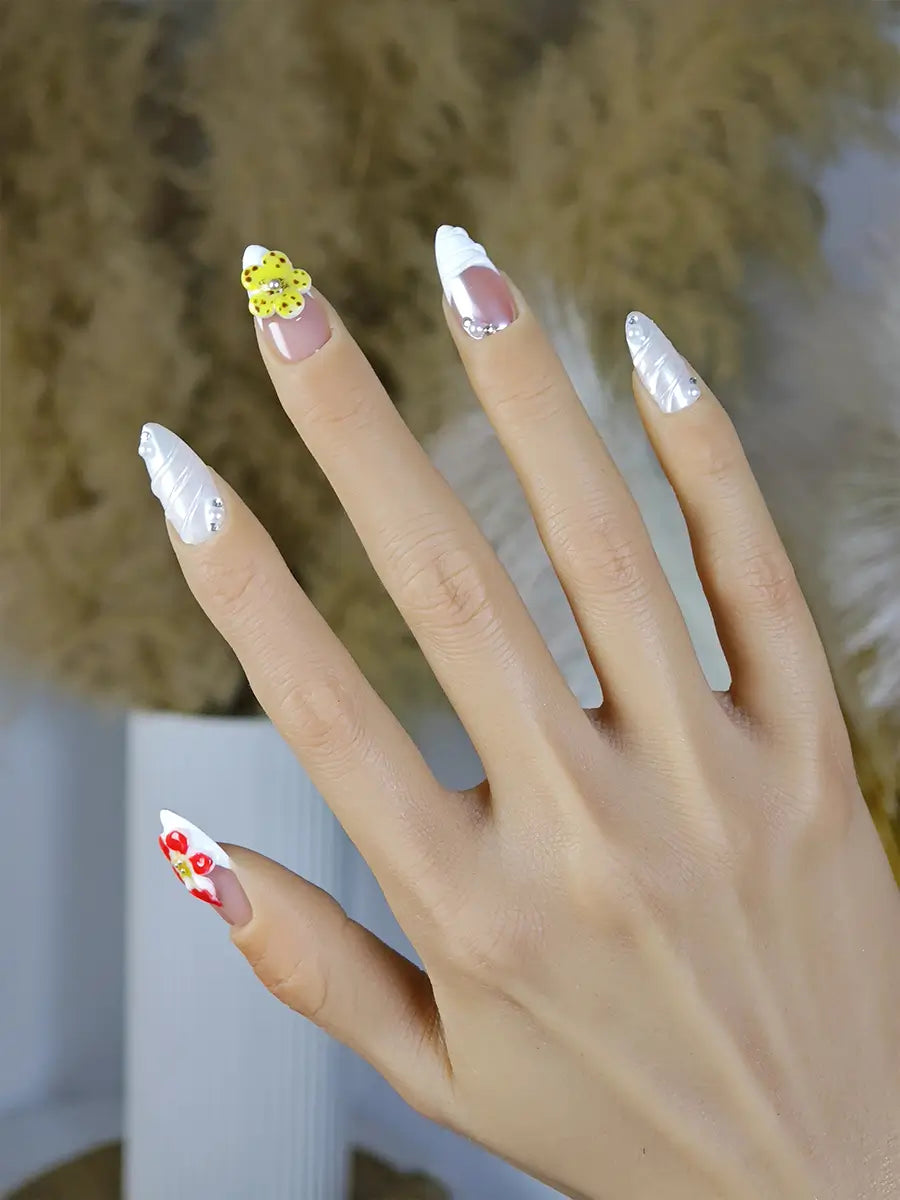 Nude 3D Flower Pearl Press-On Nails – Luxe & Dreamy Almond Shape