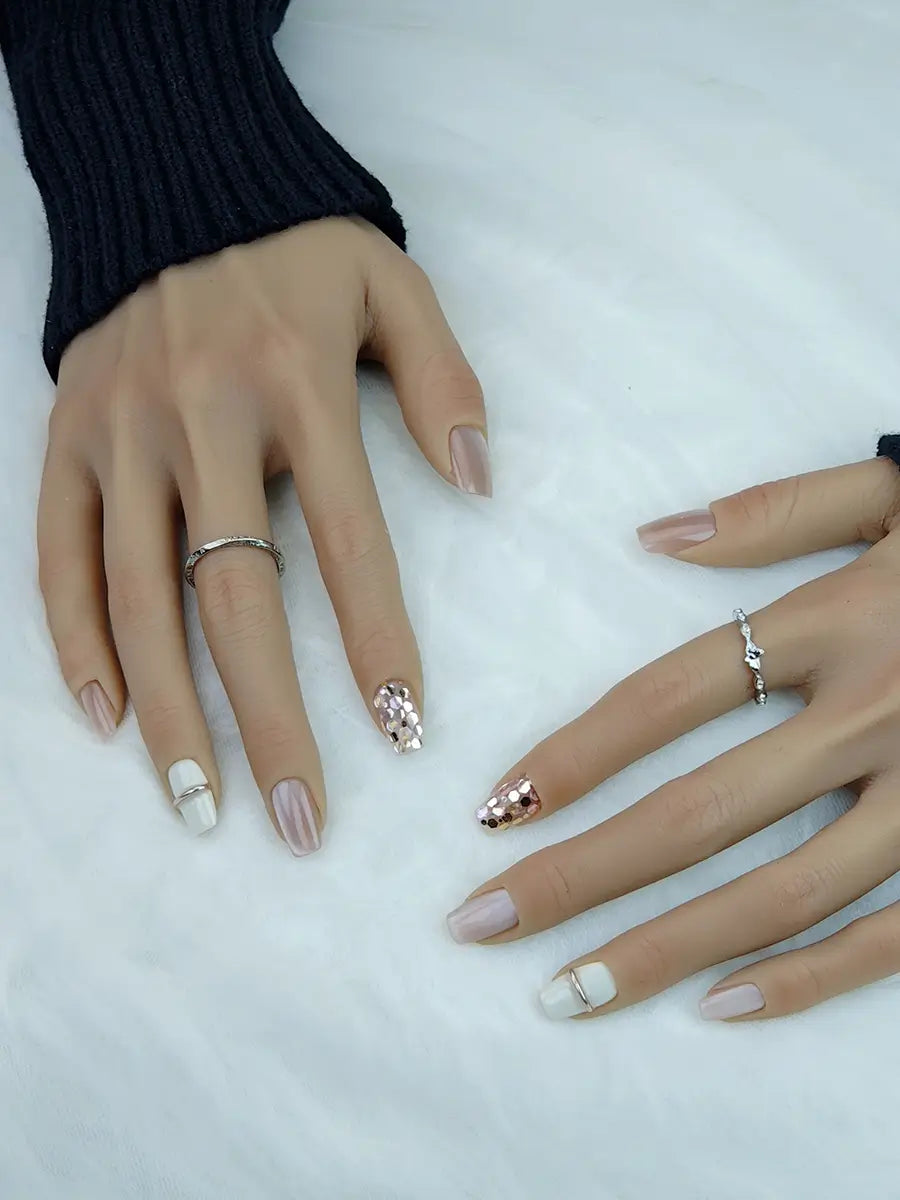 Nude & Off-White Glitter Ring Press-On Nails – Luxe Trapezoid Style