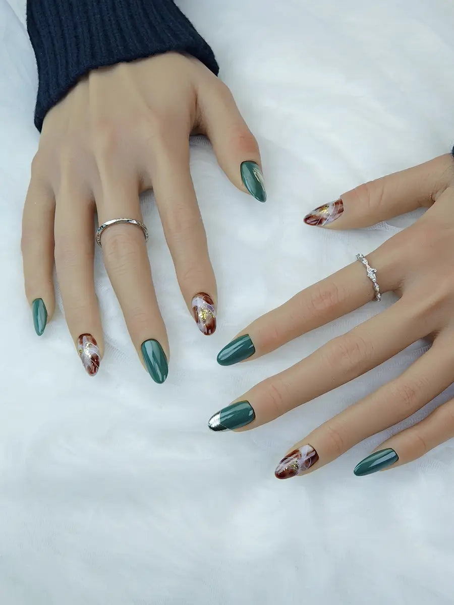 Emerald & Brown Ombre Press-On Nails with Gold Foil – Medium Round