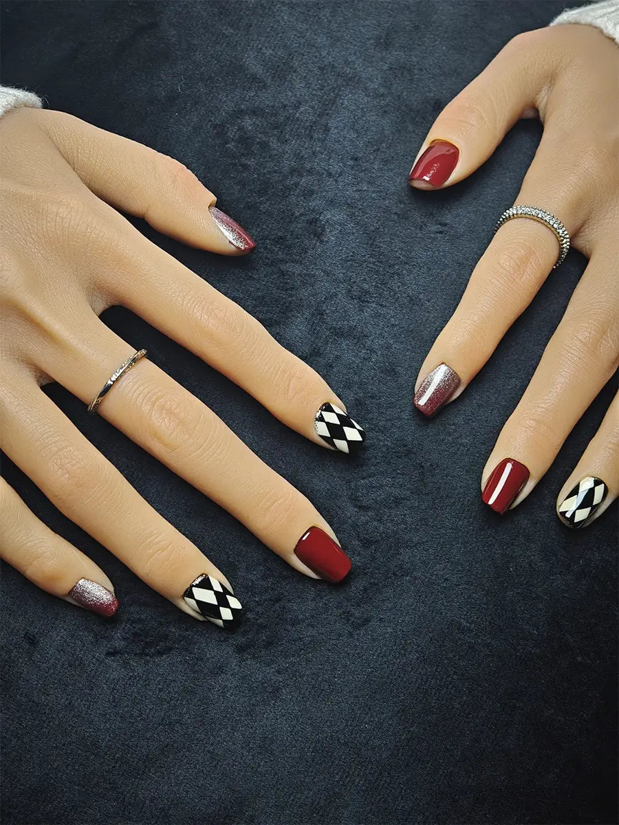 Red Ombre Checkered Nails   Short Coffin Fake Nails with Sparkle