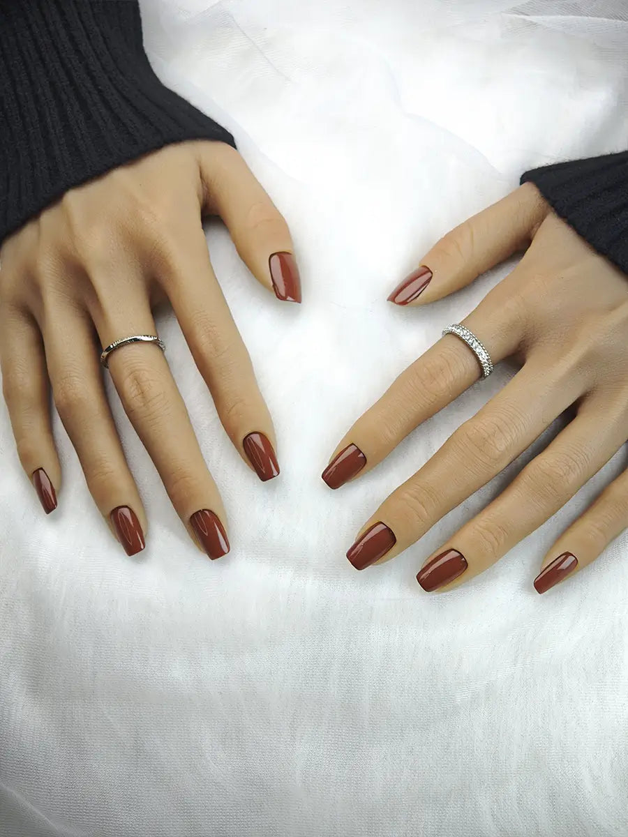 Classic Red Brown Solid Press-On Nails – Vintage Autumn/Winter Look