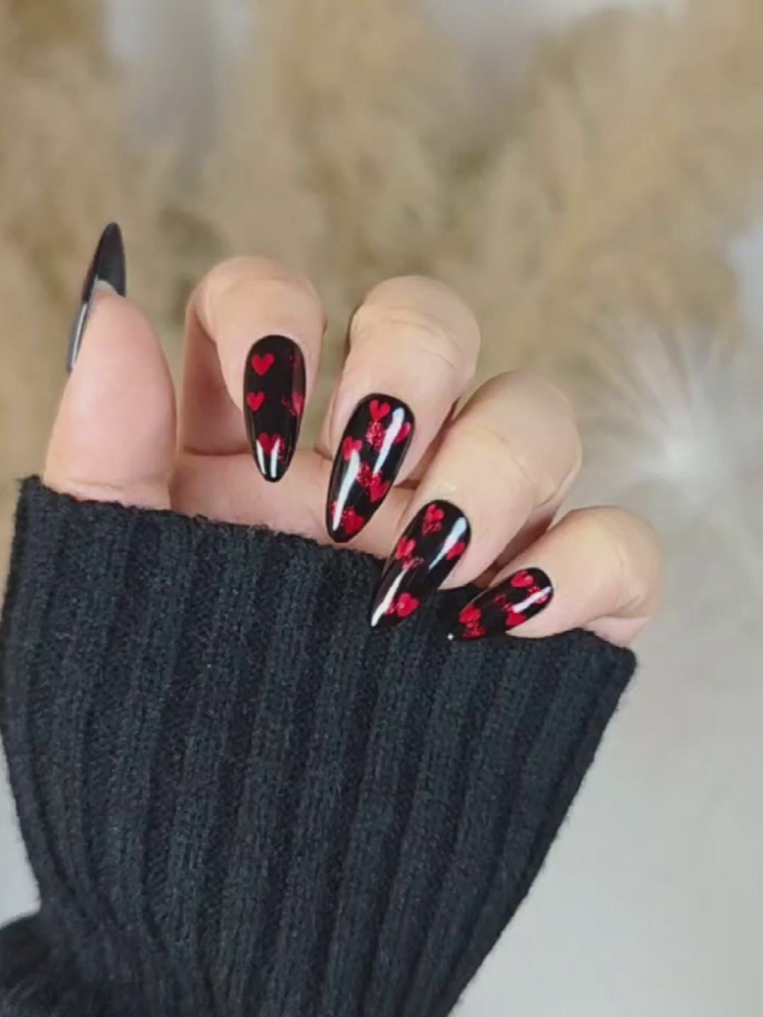 Black & Red Heart Glitter Almond Press-On Nails – Luxurious Romantic