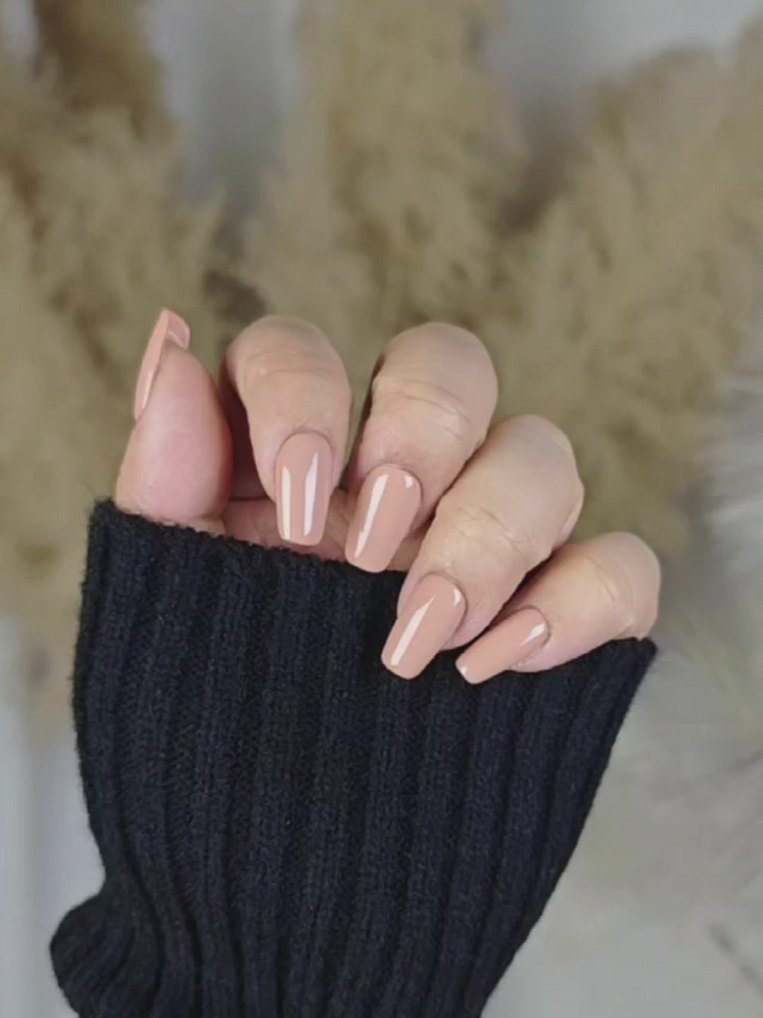 Classic Light Brown Solid Press-On Nails – Minimalist Elegance