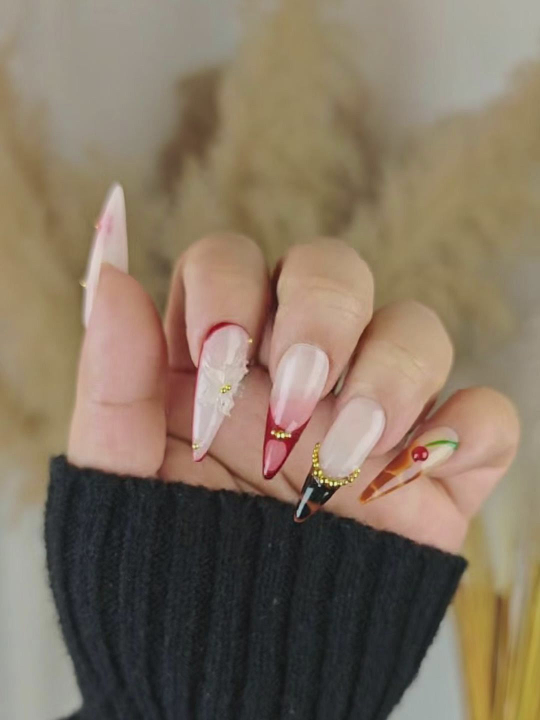 New Oriental Vintage 3D Stiletto Press-On Nails – Nude Pink & Wine Red