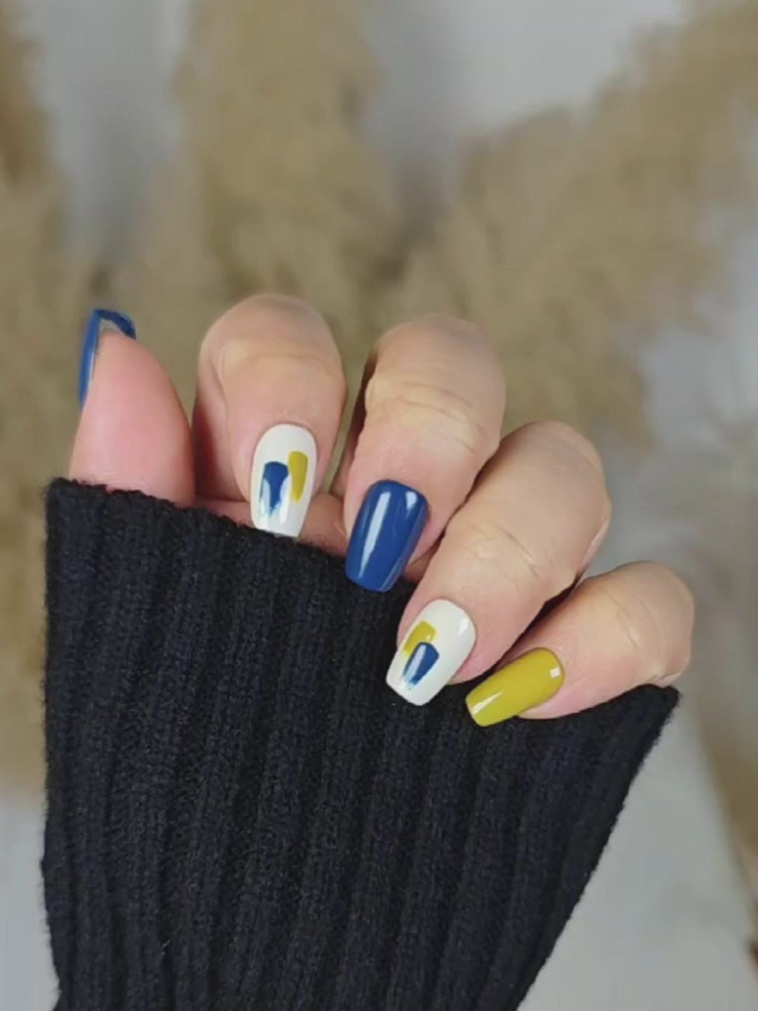Yellow Green Blue Gradient Press-On Nails with Minimalist Art Design