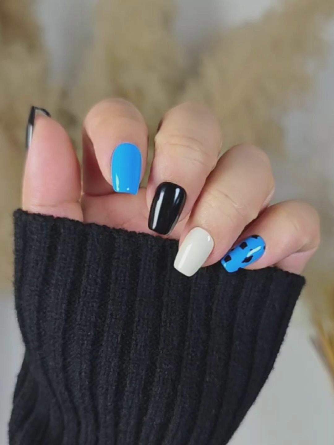 Blue & Black Color-Block Leopard Press-On Nails