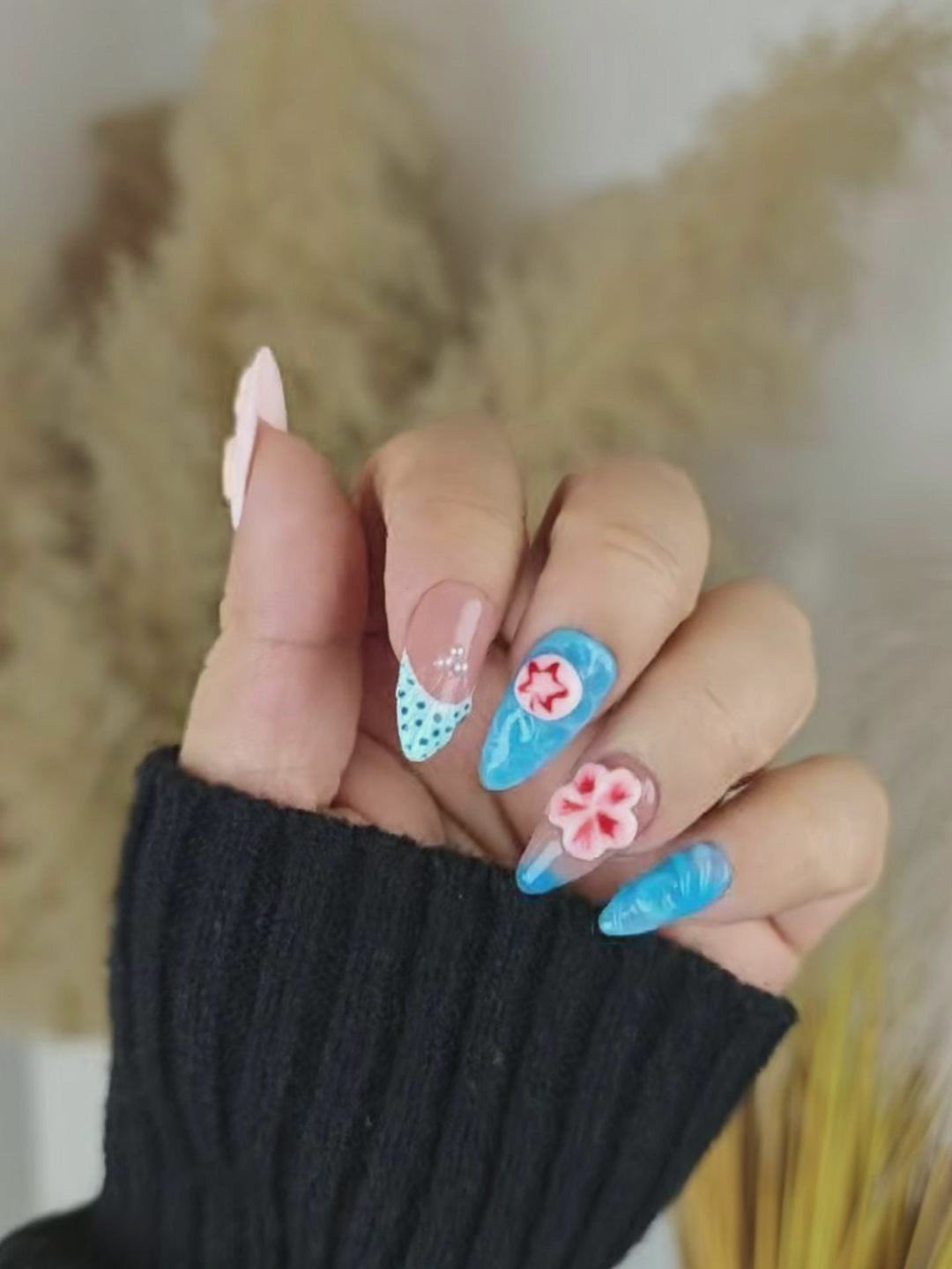 Blue & Yellow Ocean Style Press-On Nails – 3D Floral & Pearl Design