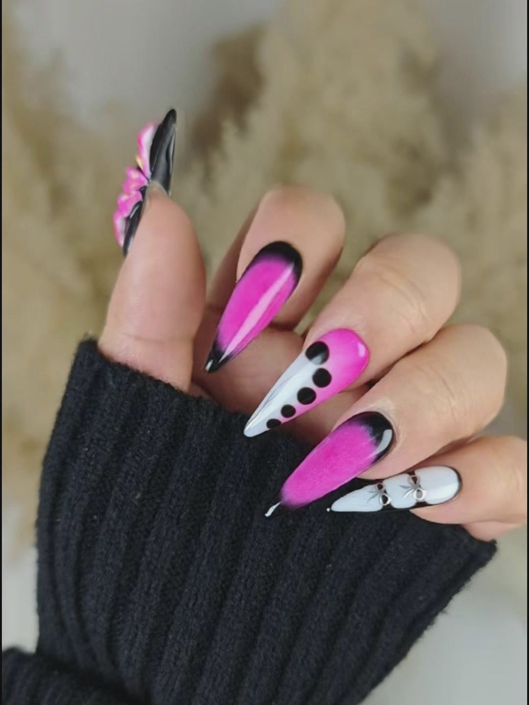 Gothic Sweet Stiletto Press-On Nails – Black & Hot Pink with Metallic Accents