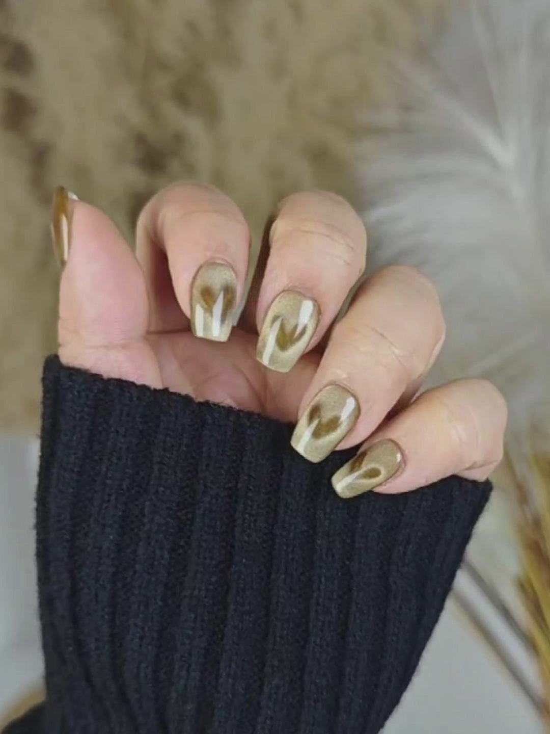 Olive Brown Heart Cat Eye Press-On Nails – Vintage Chic