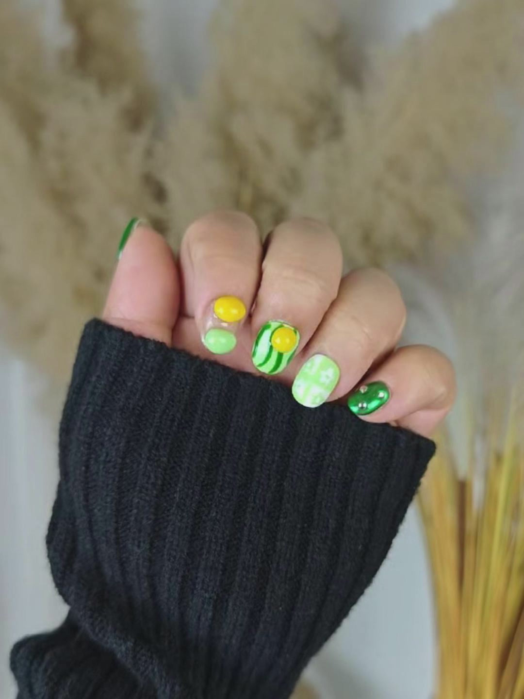 Spring Green & Yellow Press-On Nails with 3D Decorations – Short Square