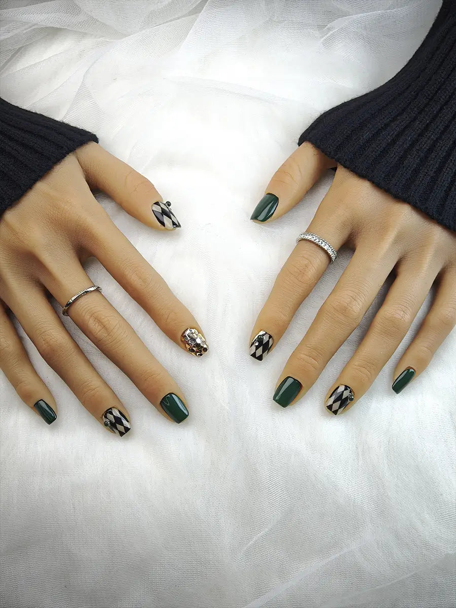 Green Black Gold Lattice Luxury Square Press-On Nails – Elegant & Textured