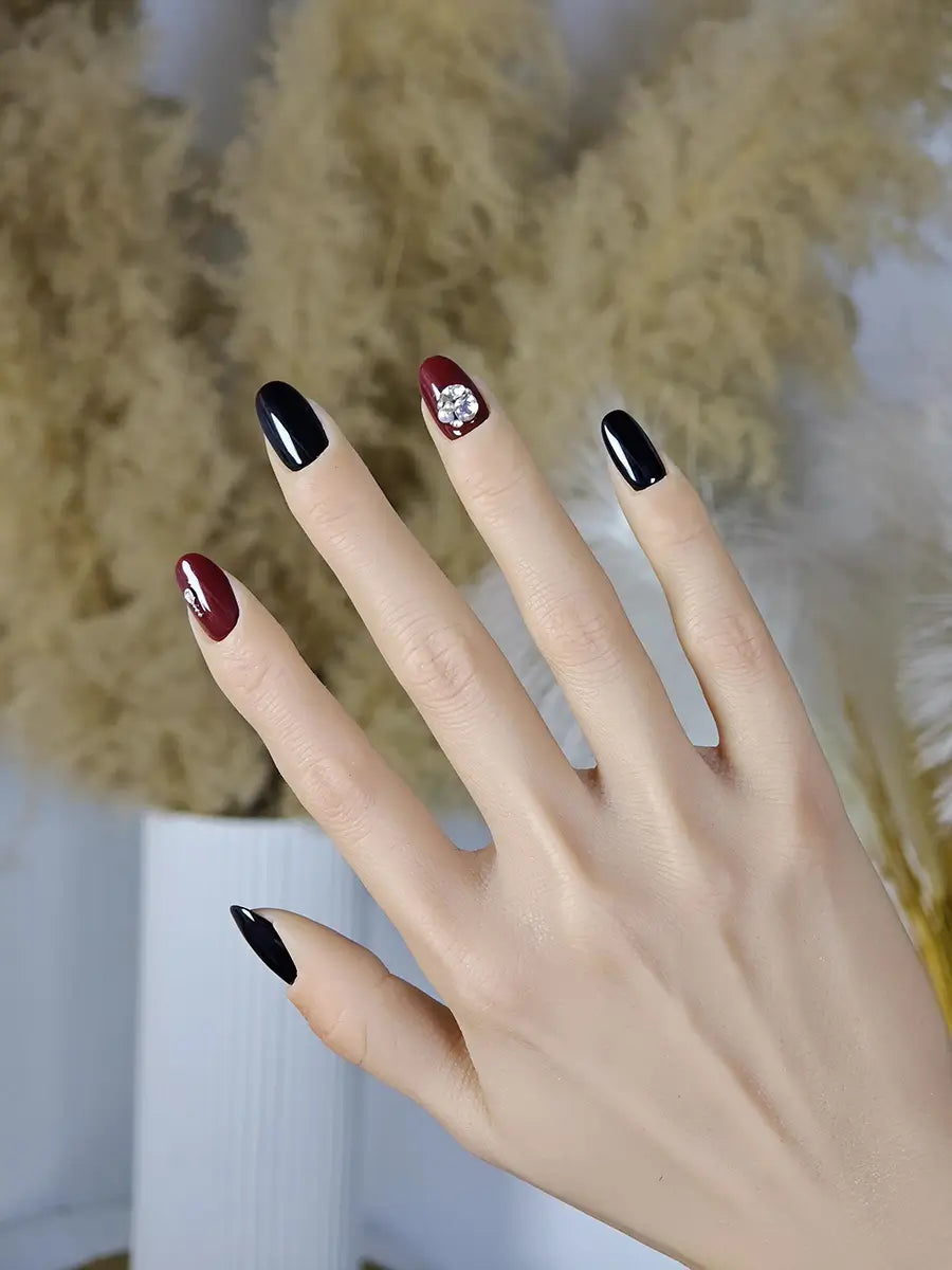 Burgundy & Black Pearl Gem Press-On Nails – Short Round Luxury